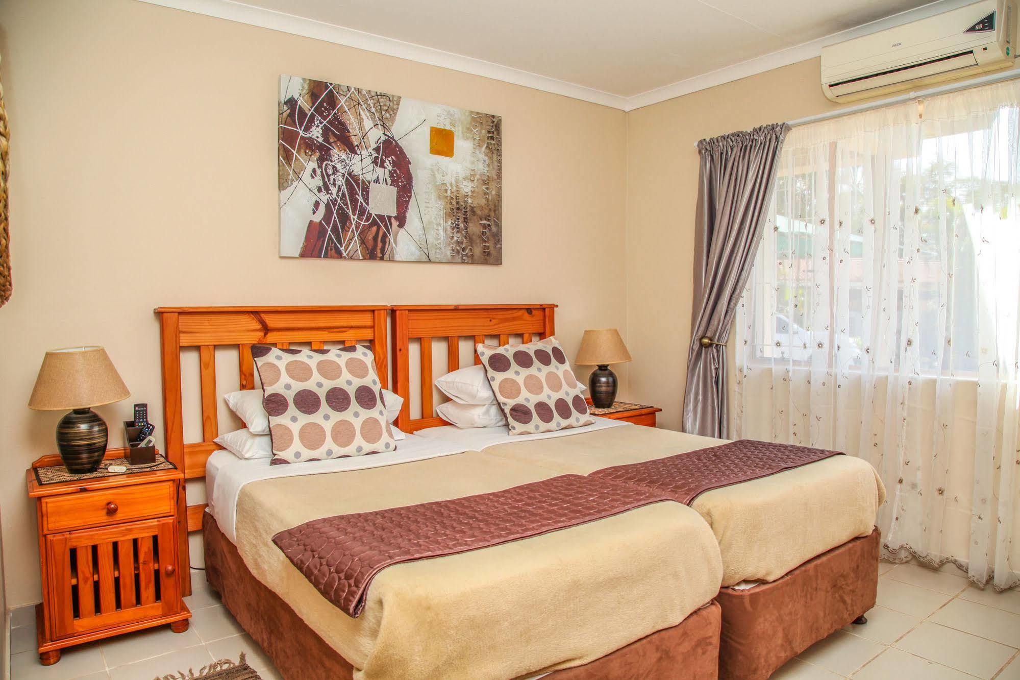 Aber Jetz Guesthouse Pongola Exterior foto